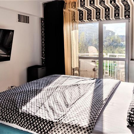 Parliament Marriott Unirii Square 5 Bedrooms Luxury Apartment Old Town Букурещ Екстериор снимка