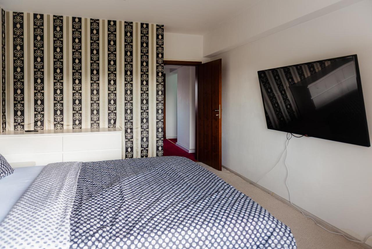 Parliament Marriott Unirii Square 5 Bedrooms Luxury Apartment Old Town Букурещ Екстериор снимка