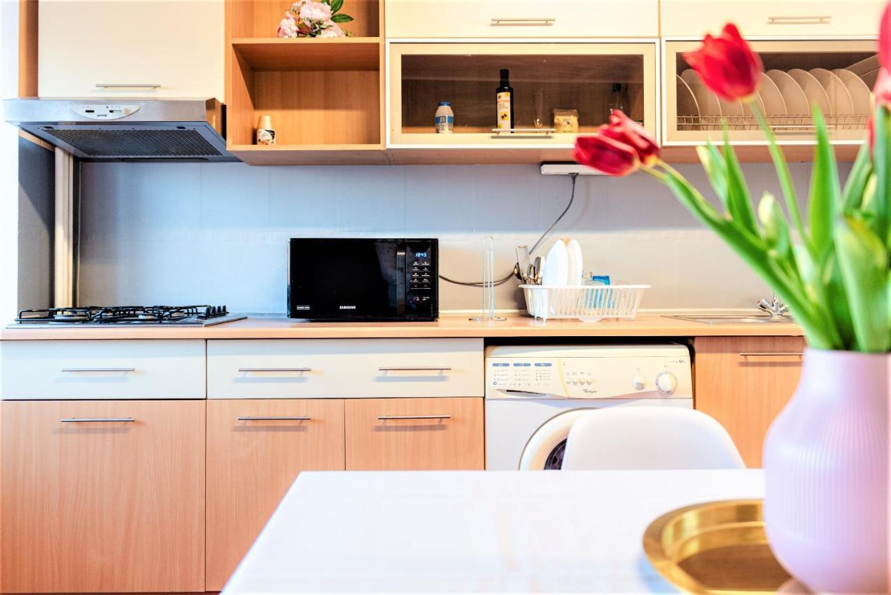 Parliament Marriott Unirii Square 5 Bedrooms Luxury Apartment Old Town Букурещ Екстериор снимка