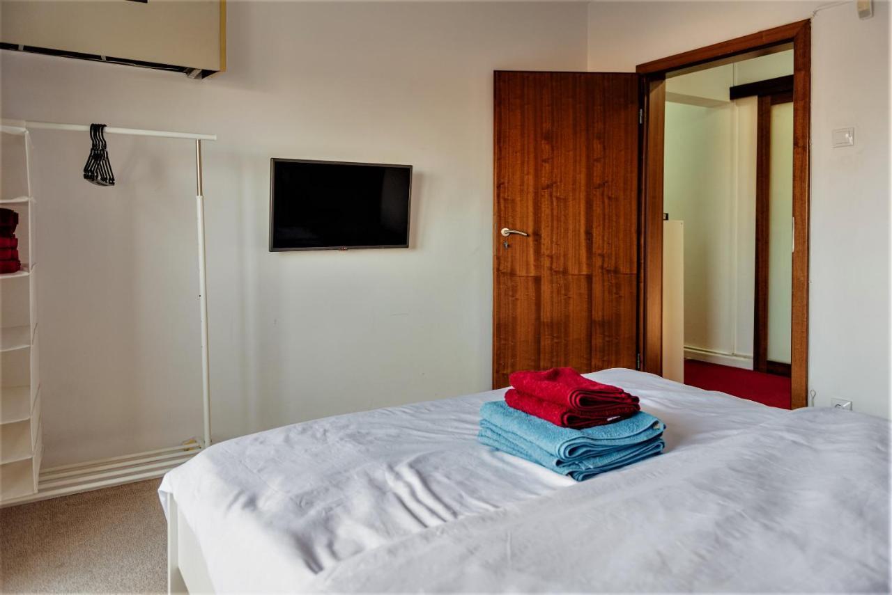 Parliament Marriott Unirii Square 5 Bedrooms Luxury Apartment Old Town Букурещ Екстериор снимка